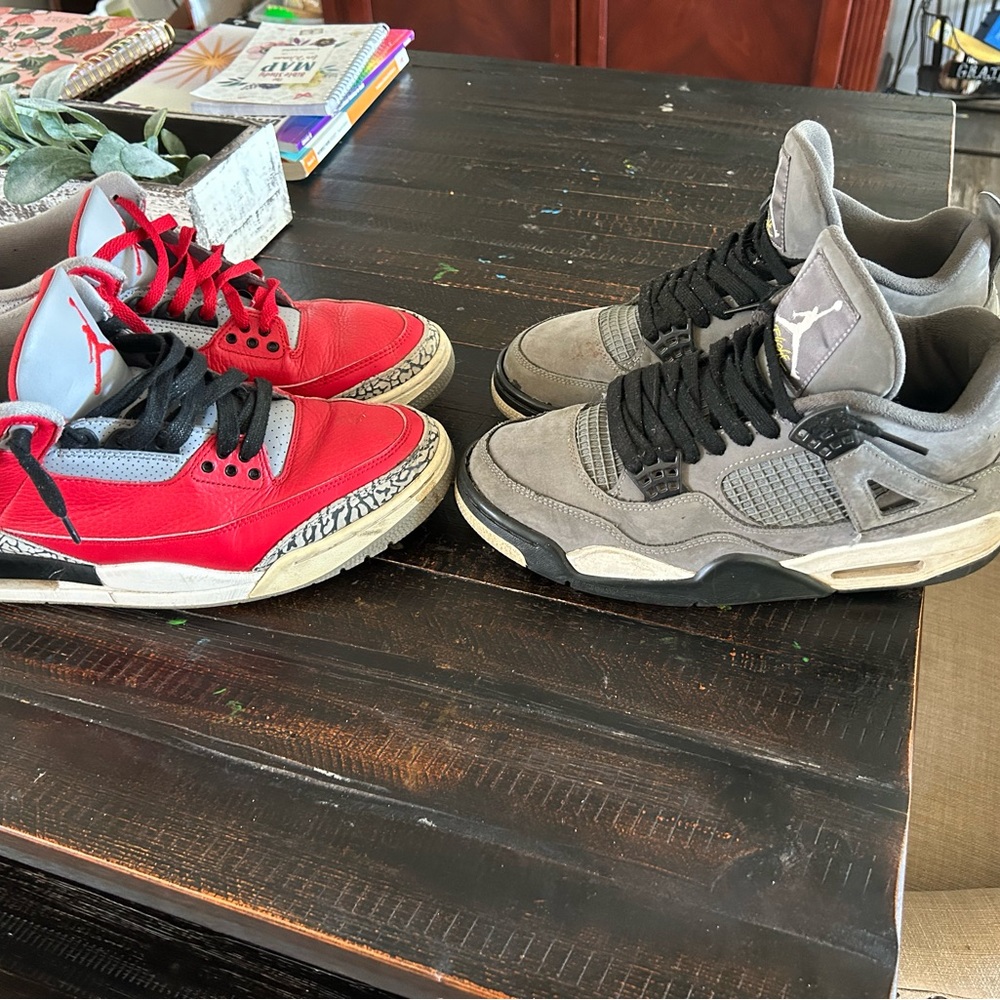 Cool gray 4’s
